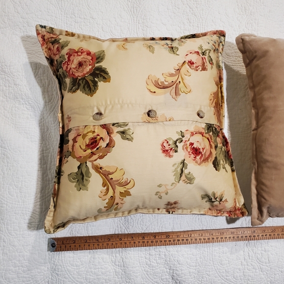 Ralph Lauren Blue Label Pair of Sussex Garden Throw Pillows - Picture 3 of 7